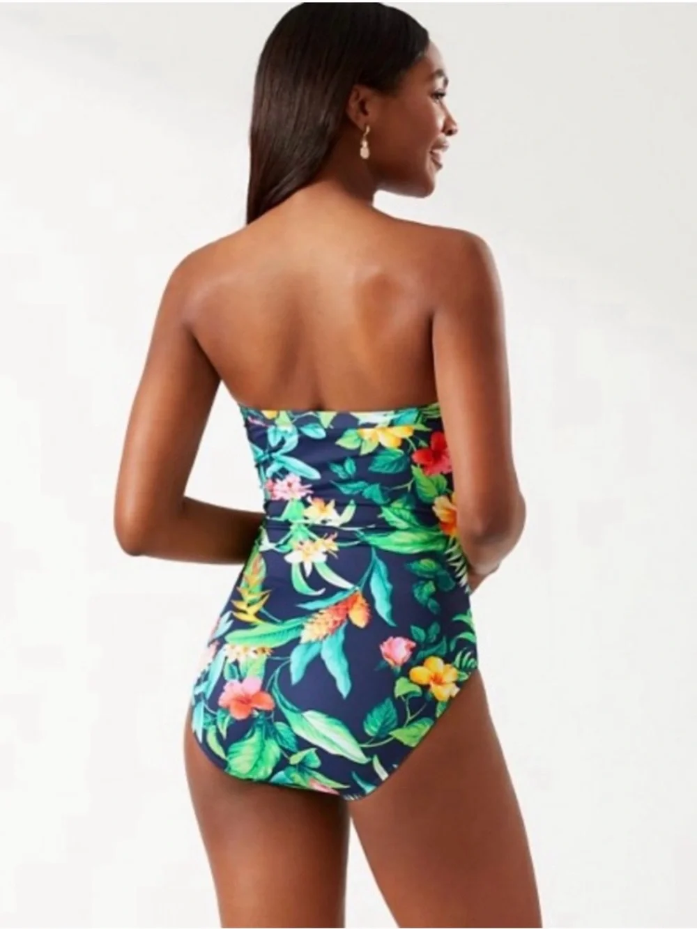 kate spade women’s Navy Floral Halter One-Piece Swimsuit EUC size M